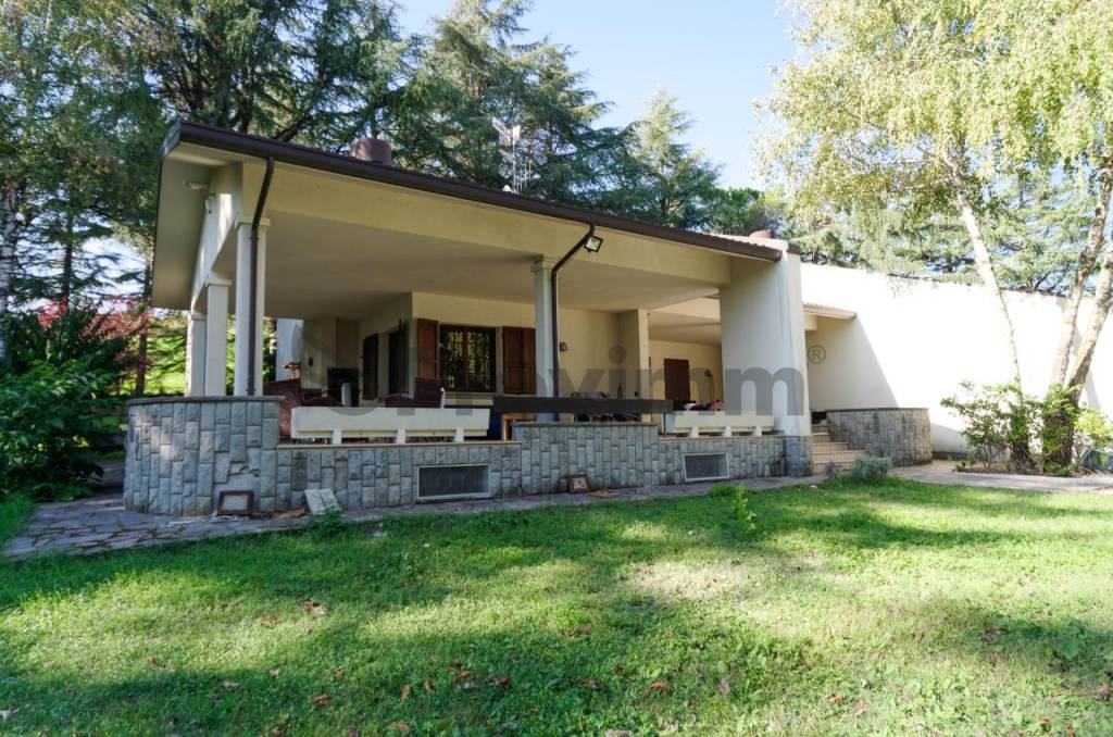Villa in vendita a Cesena via gallo 760
