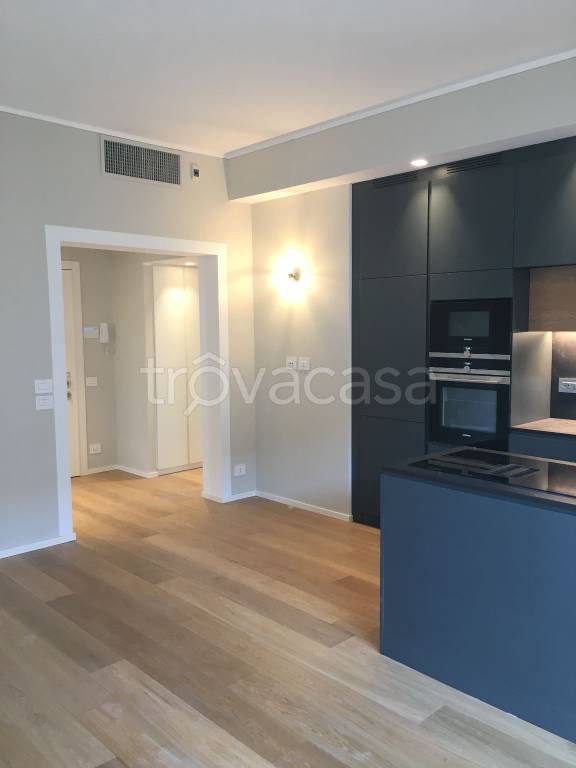 Appartamento in in vendita da privato a Bergamo via Gianforte Suardi, 19