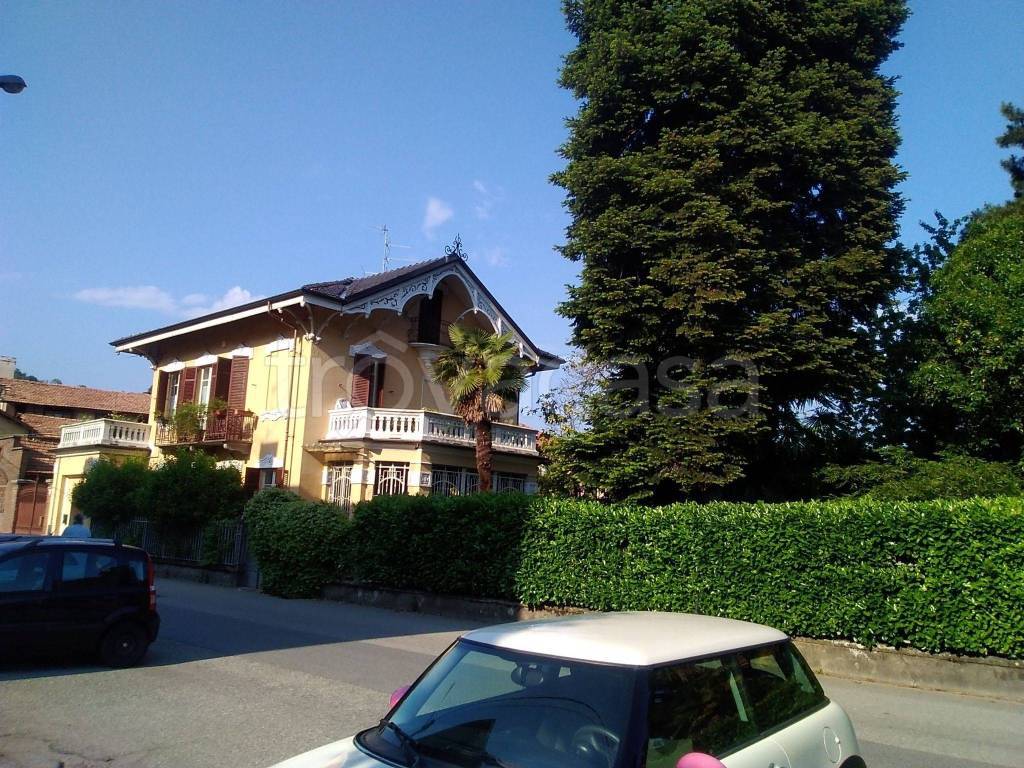 Ufficio in in vendita da privato a Biella via Fratelli Cairoli, 12