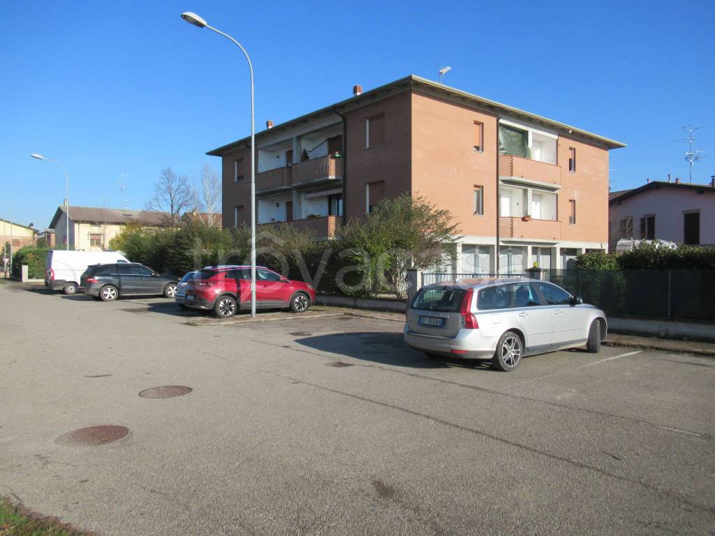 Appartamento in vendita a San Prospero via Ludovico Castelvetro