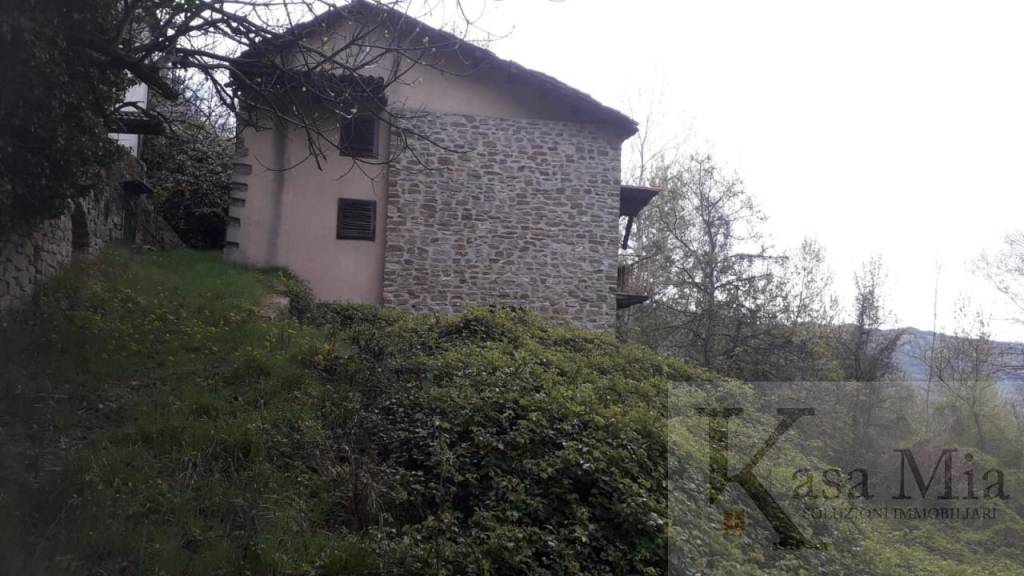 Rustico in vendita a Torre Bormida località Villaretti