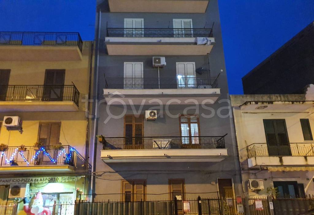 Appartamento in vendita a Ficarazzi corso Umberto I, 24