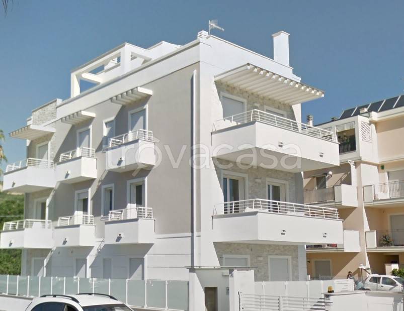 Appartamento in vendita a San Benedetto del Tronto via del Correggio
