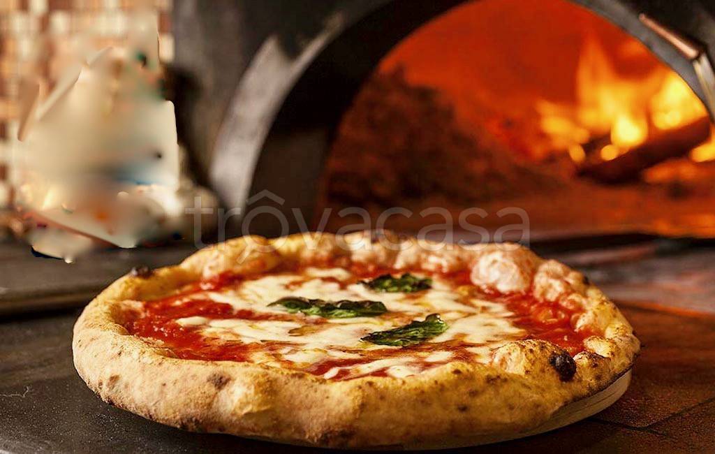 Pizzeria in vendita a Bologna via Saragozza