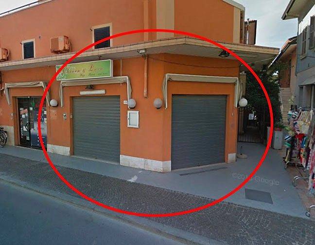 Negozio in in vendita da privato a Rimini viale Giuliano Dati, 152