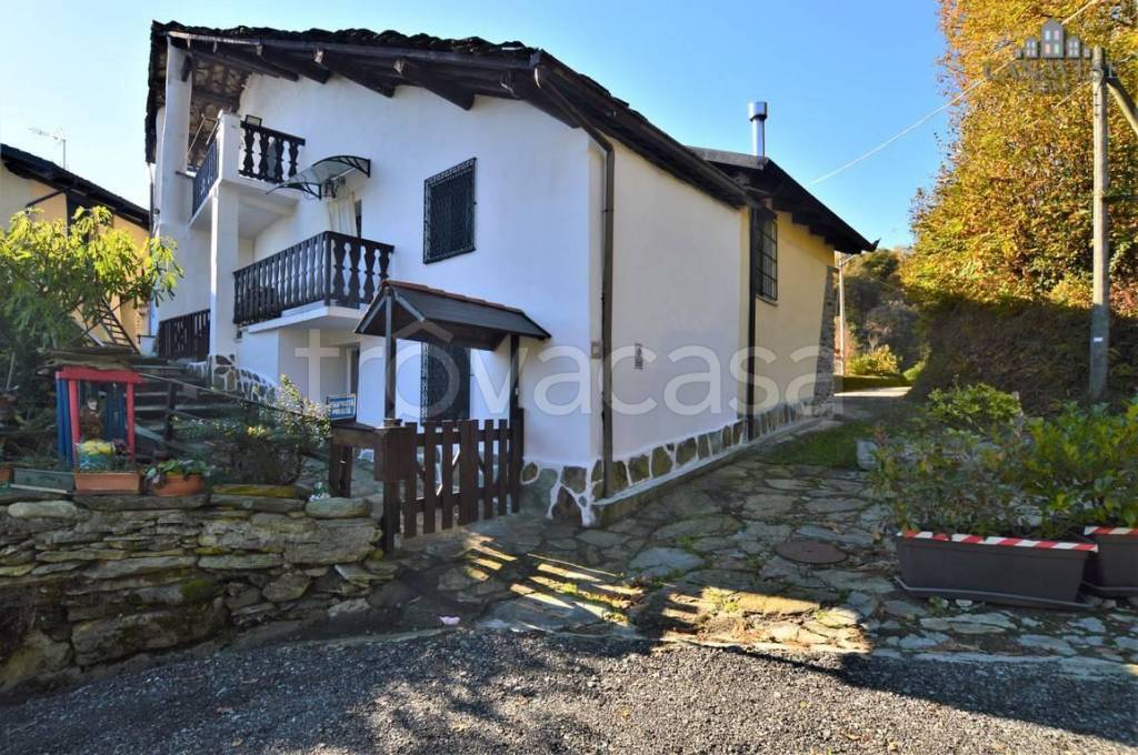 Casa Indipendente in vendita a Canischio frazione Fogliasso, 12