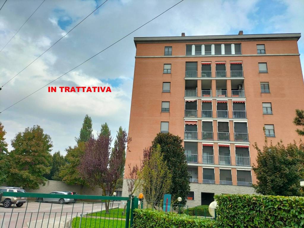 Appartamento in vendita a Mediglia via Carro Maggiore, 6