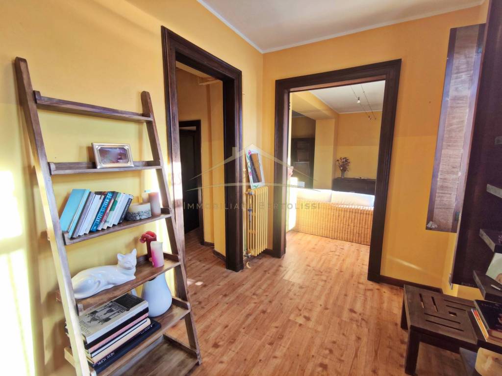 Appartamento in vendita a Cellio con Breia via Camillo Benso di Cavour, 14