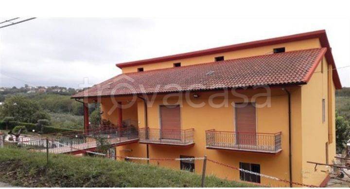 Appartamento in in vendita da privato a Montemiletto contrada Bosco Lumeti, 39