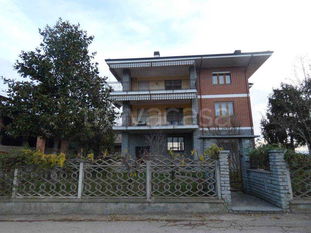 Casa Indipendente in in vendita da privato a Cherasco frazione San Giovanni, 80