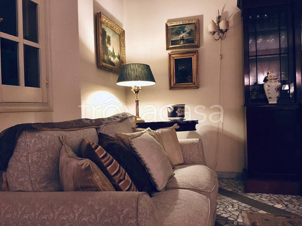 Appartamento in vendita a Cagliari via Giovanni Pascoli