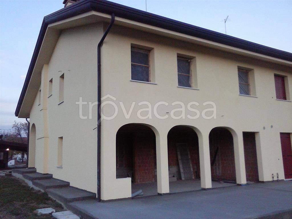 Villa Bifamiliare in vendita a Casale sul Sile chiesa