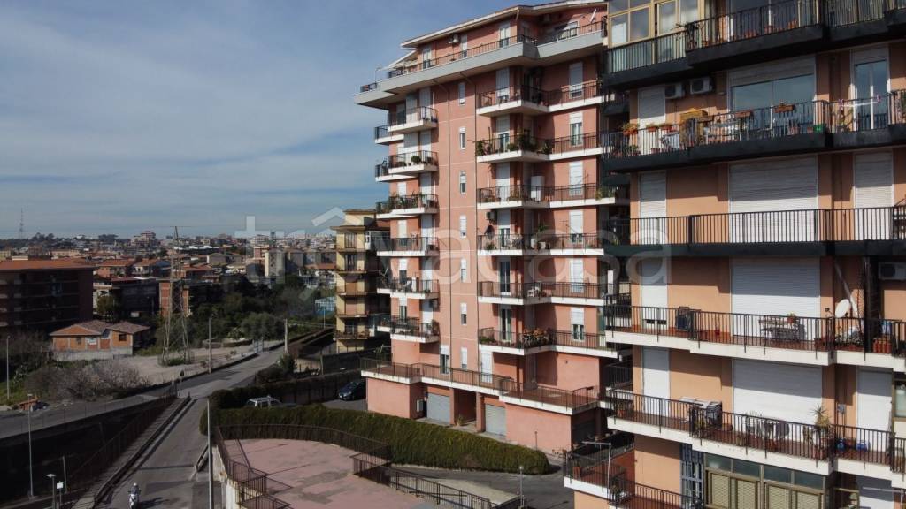 Appartamento in in vendita da privato a Tremestieri Etneo via Roma, 9