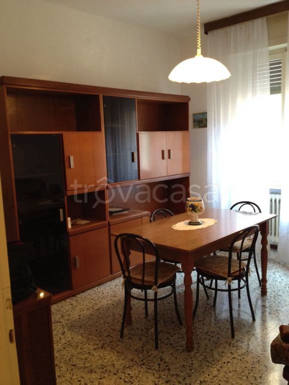Appartamento in in vendita da privato a Voghera via Jacopo Dentici, 12