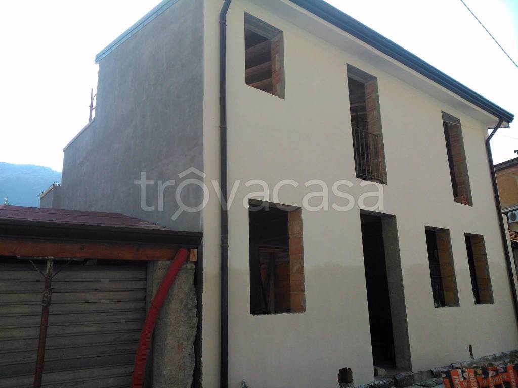 Casa Indipendente in in vendita da privato a Sant'Angelo di Brolo via Limina, 8