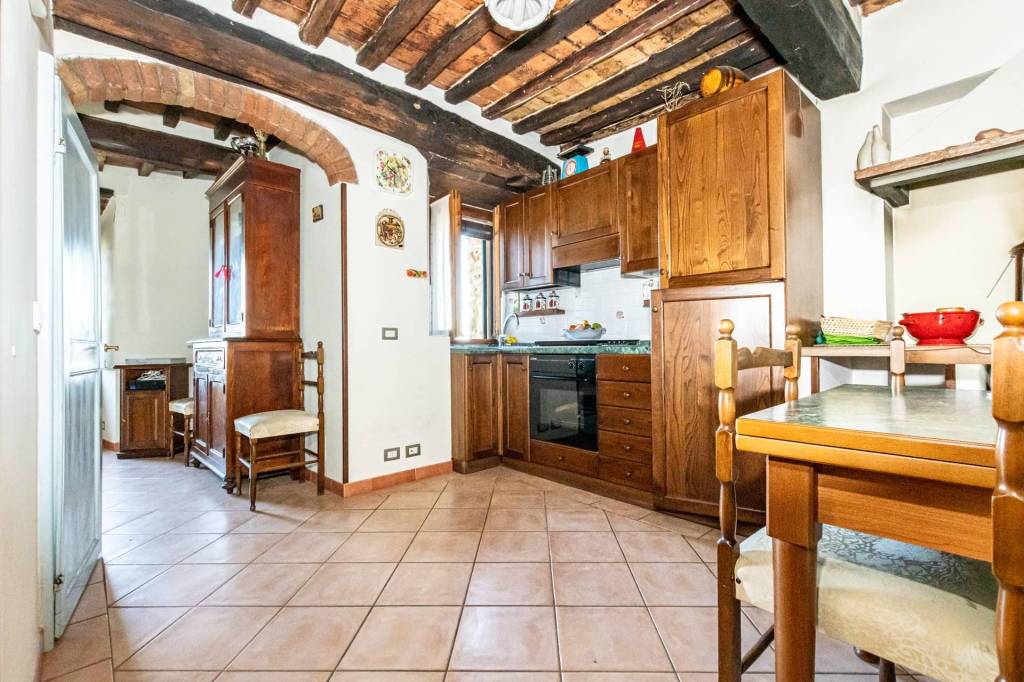 Appartamento in vendita a Monticiano
