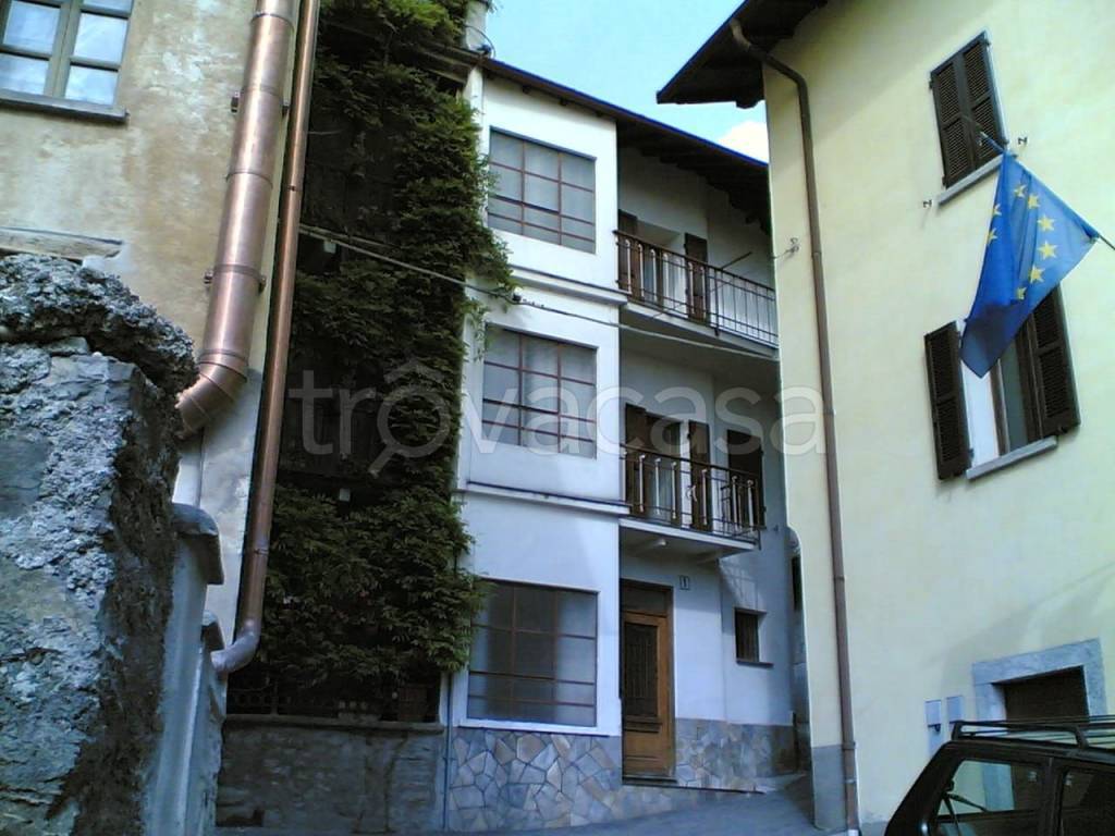 Casa Indipendente in in vendita da privato a Ponna via Trento, 1