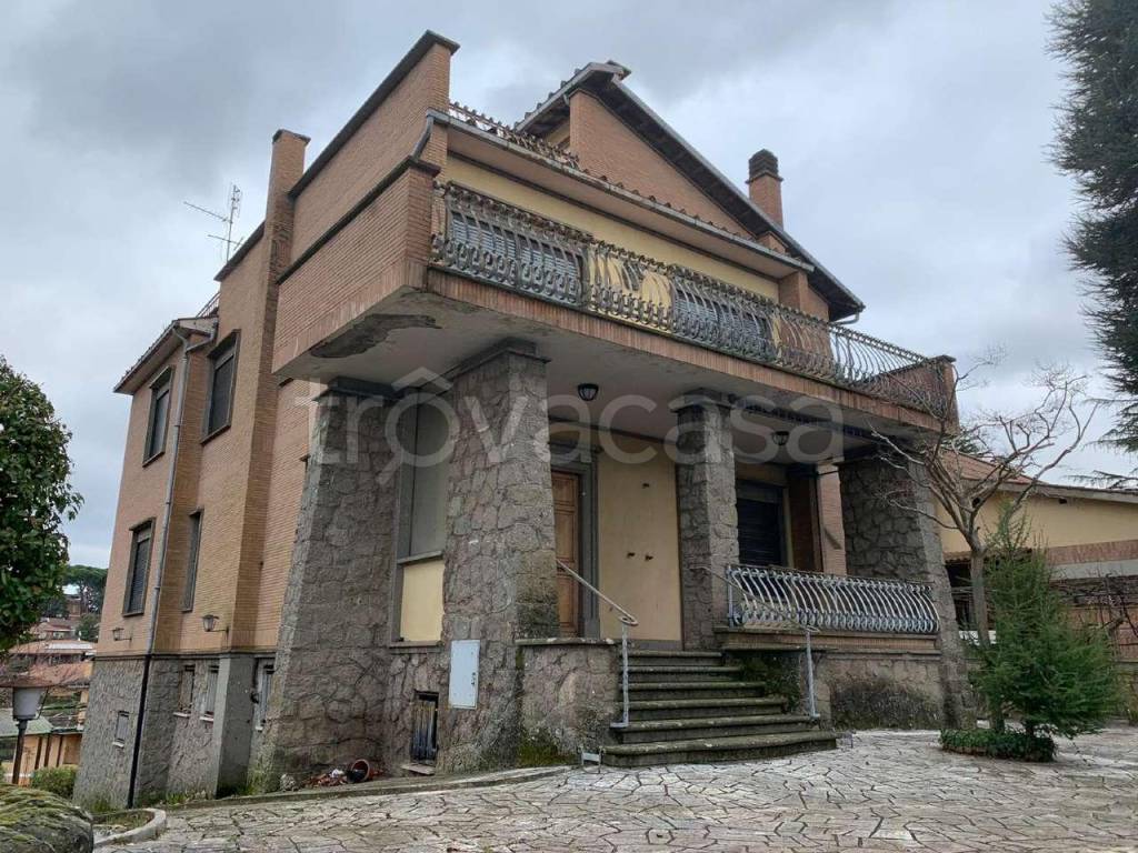 Villa in vendita a Rocca di Papa via Frascati