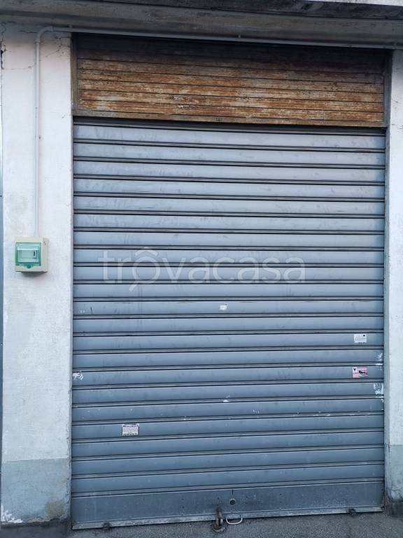 Garage in vendita a Torino via Cenischia, 13