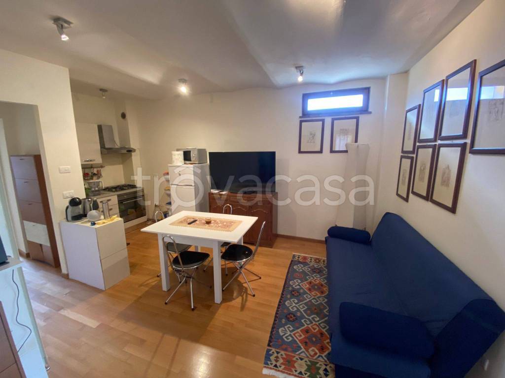 Appartamento in in vendita da privato a Perugia via Arturo Checchi, 37