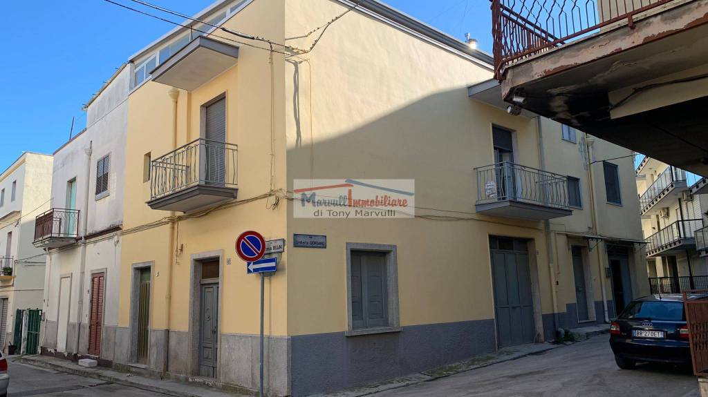 Casa Indipendente in vendita a Cassano delle Murge via Vincenzo Bellini, 15