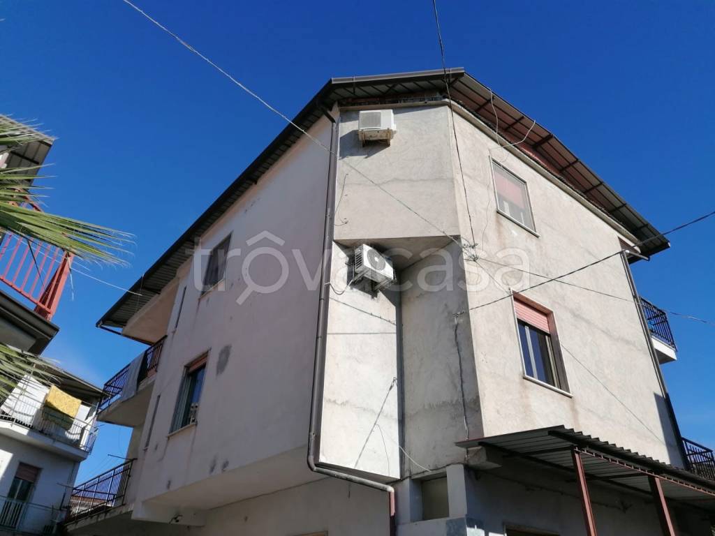 Appartamento in in vendita da privato a Bianco via Santa Croce