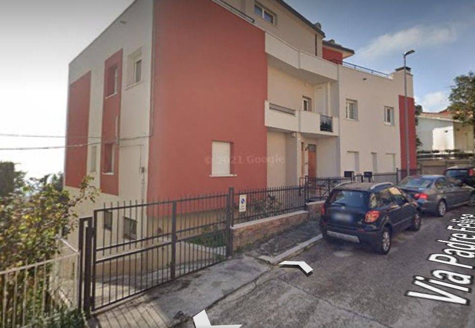 Appartamento in in vendita da privato a Macerata via Padre Felice Rosetani, 74