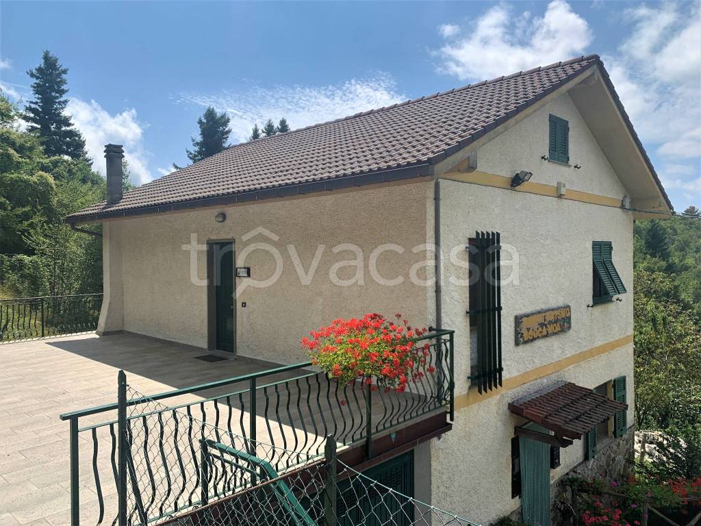 Villa in vendita a Borzonasca località Gazzolo, 7