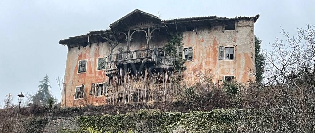 Villa Bifamiliare in in vendita da privato a Rovereto via Acquedotto, 1