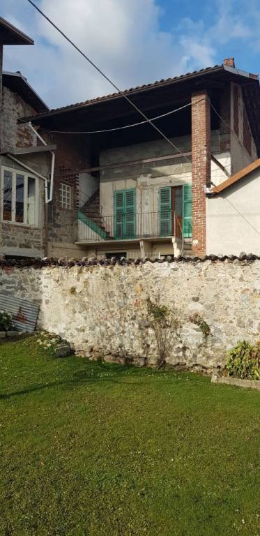 Casa Indipendente in in vendita da privato a Miagliano via Duca della Vittoria, 6