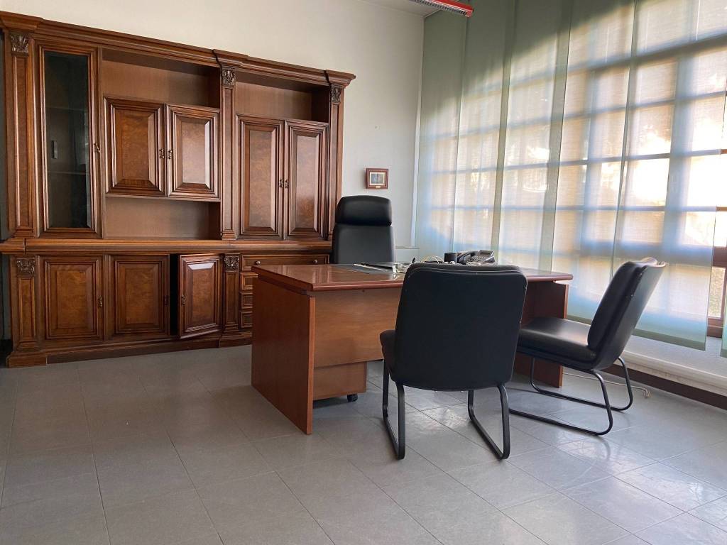 Ufficio in in affitto da privato a Pescara via d'Innocente, 12