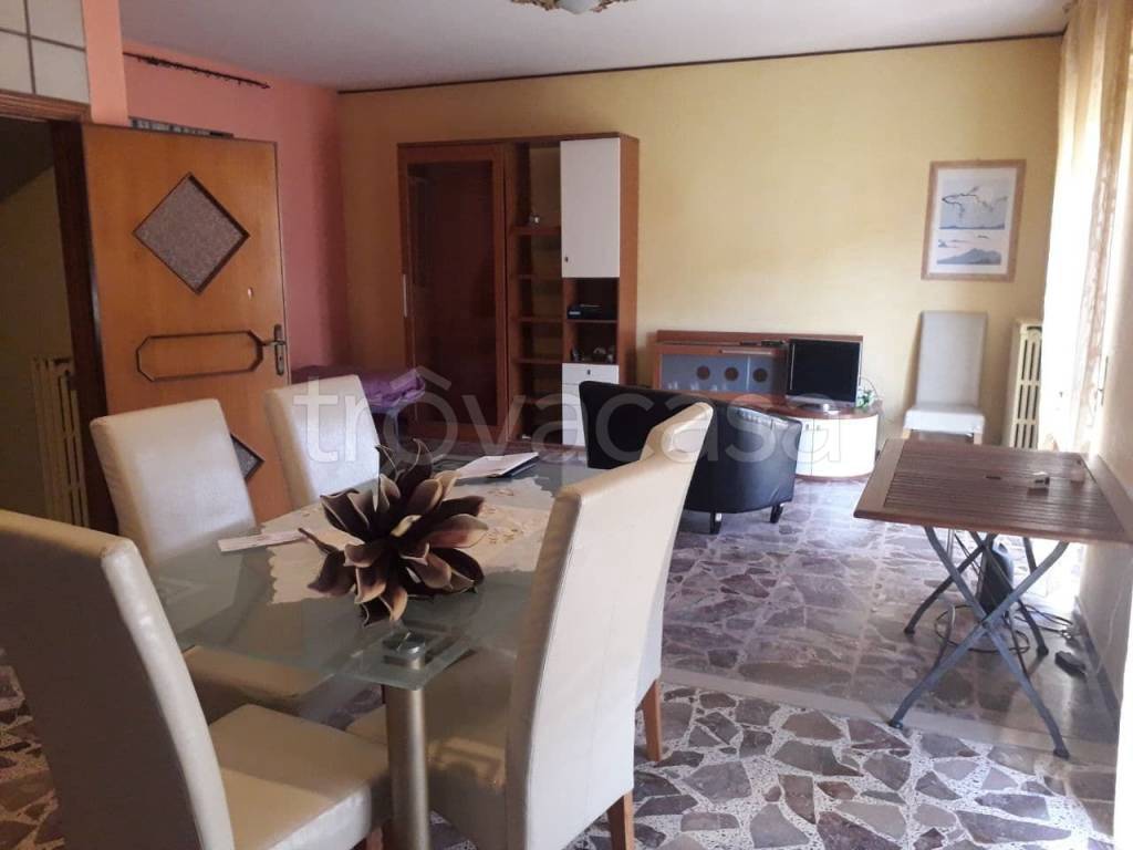 Appartamento in in vendita da privato a Lesina via Ripalta, 20