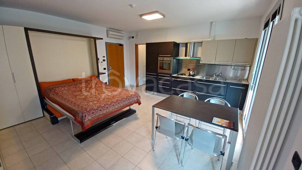 immagine annuncio 7 di 14