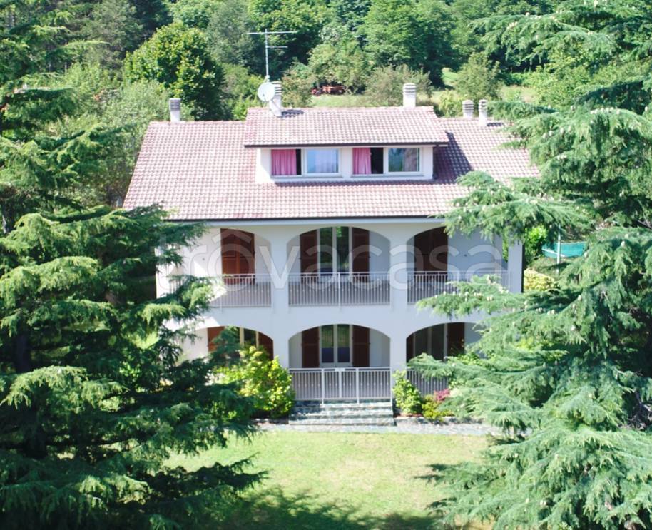 Villa in vendita a Varazze via Mogliazza