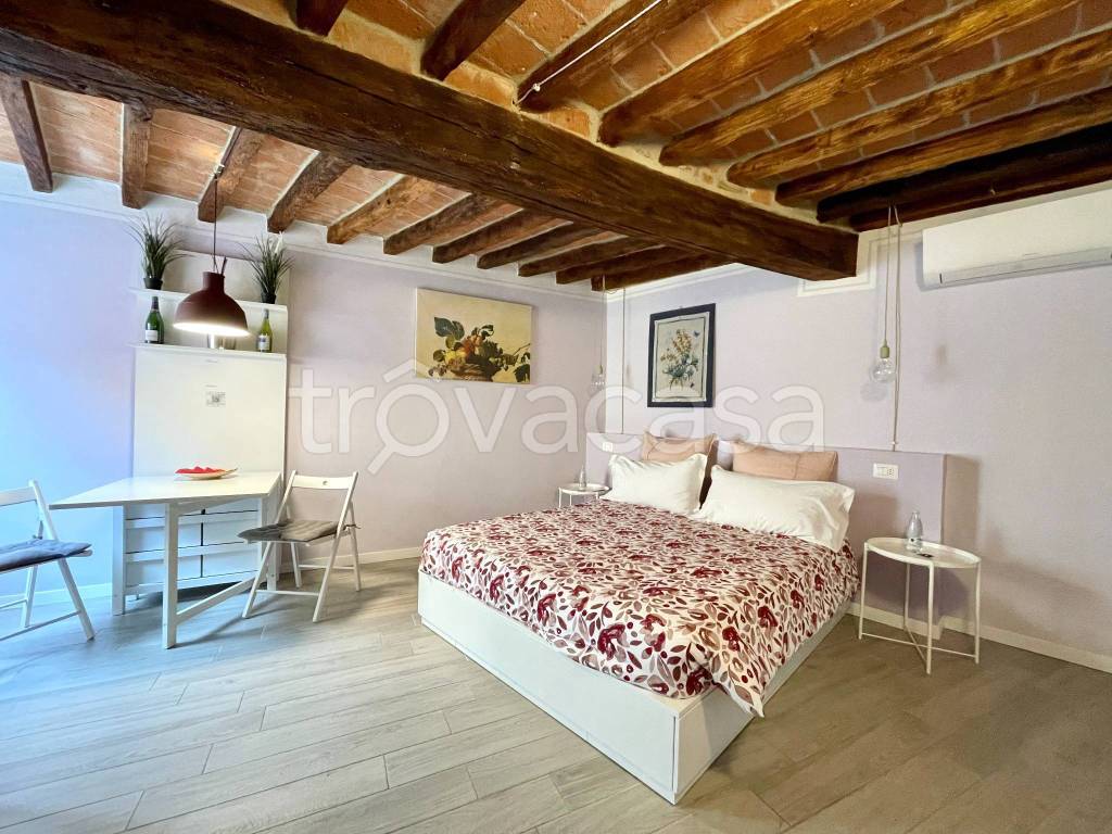 Appartamento in affitto a Parma borgo Valorio