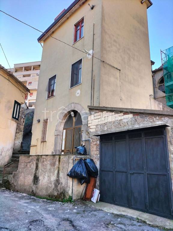 Appartamento in in vendita da privato a Pellezzano via Andrea Sinno, 12