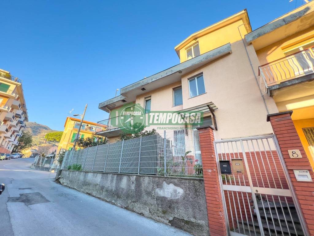 Appartamento in vendita a Rapallo via Borghetto, 8