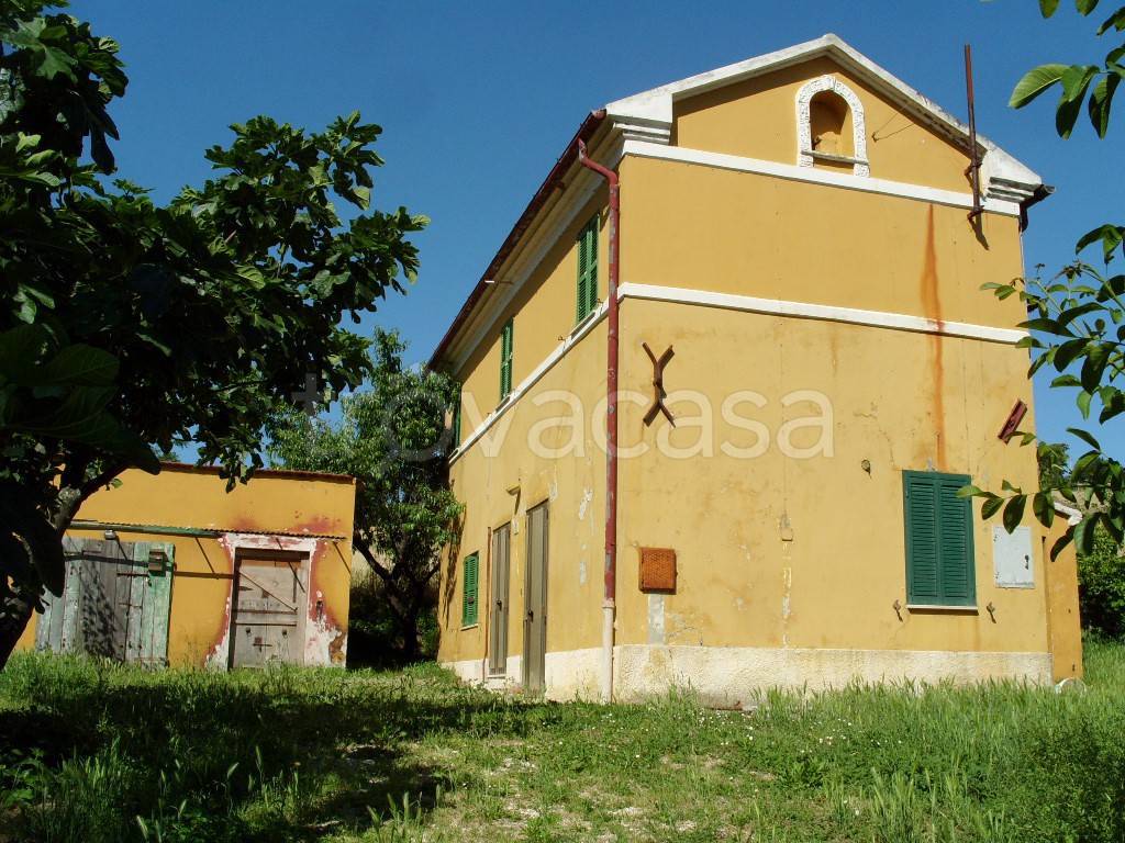 Villa in vendita a Senigallia strada Provinciale Corinaldese