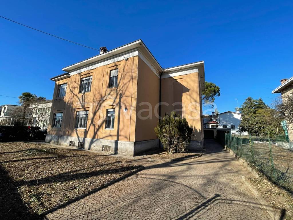 Villa in vendita a Gorizia viale Virgilio, 18