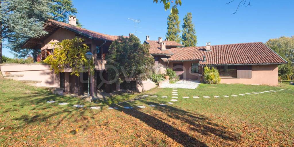 Villa in vendita a Pino Torinese via Chieri, 94