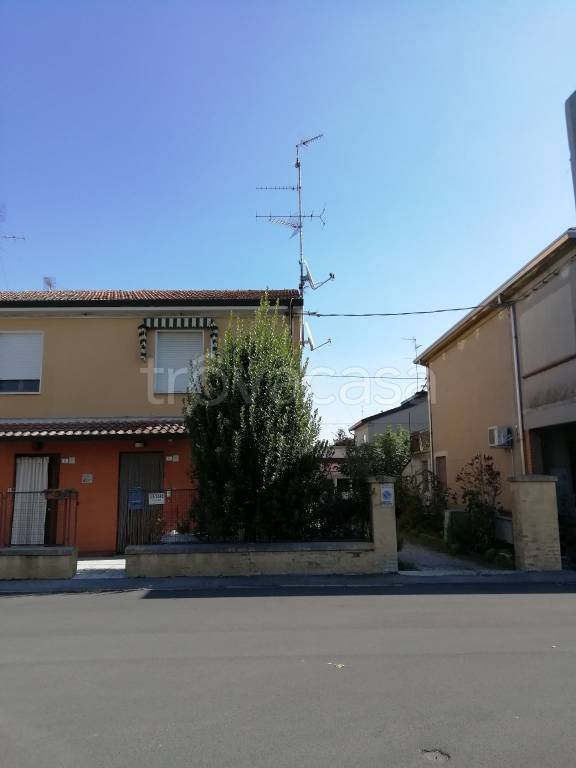 Casa Indipendente in in vendita da privato ad Argenta piazza del Popolo, 9