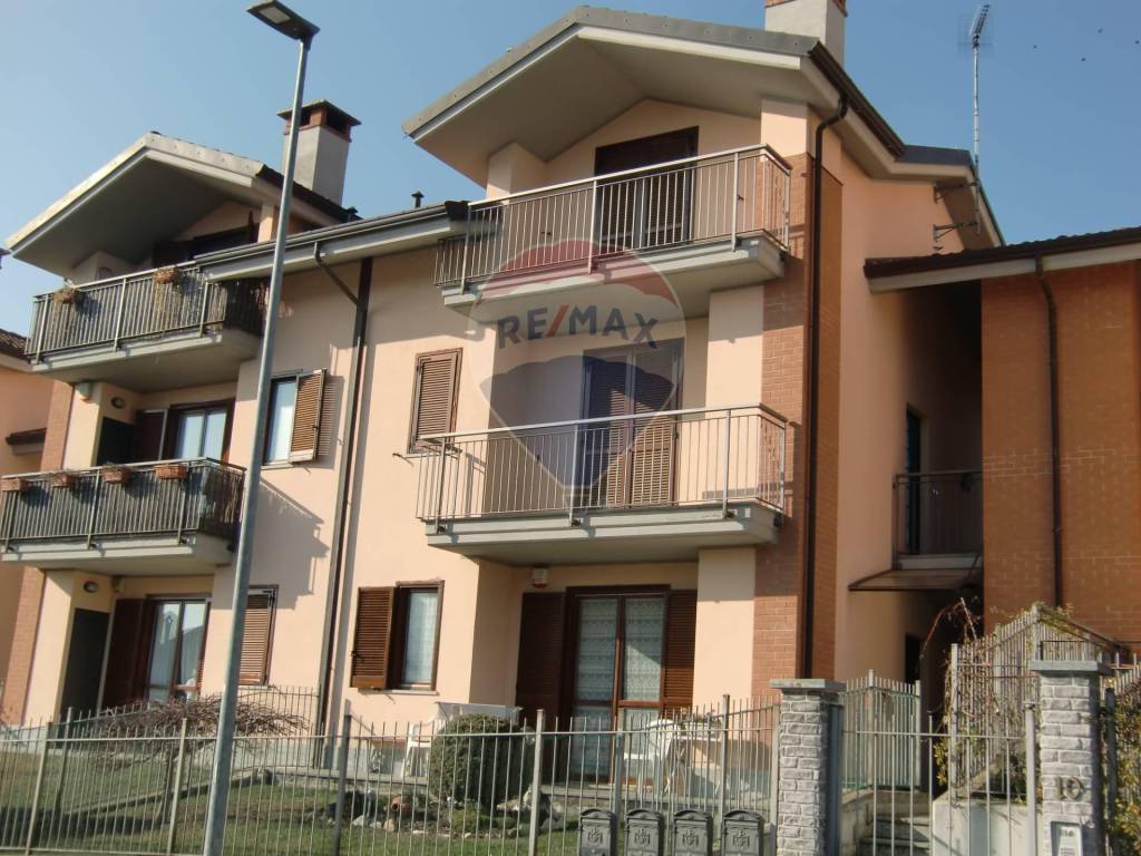 Appartamento in vendita a Giaveno via Colpastore, 1
