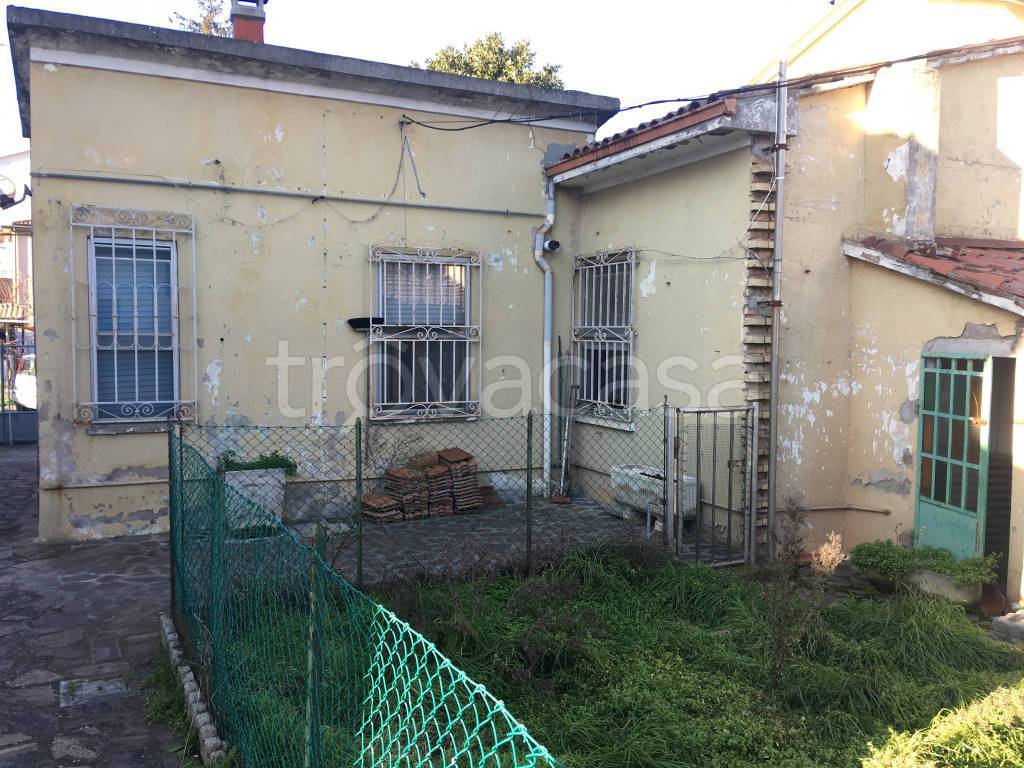 Villa in vendita a Ravenna via Zenone