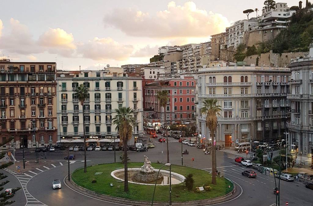 Appartamento in in affitto da privato a Napoli via Mergellina