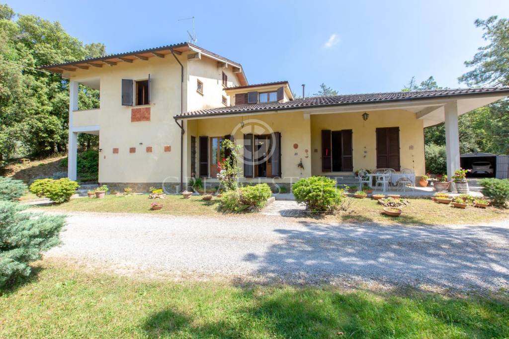 Casale in vendita a Castiglion Fiorentino