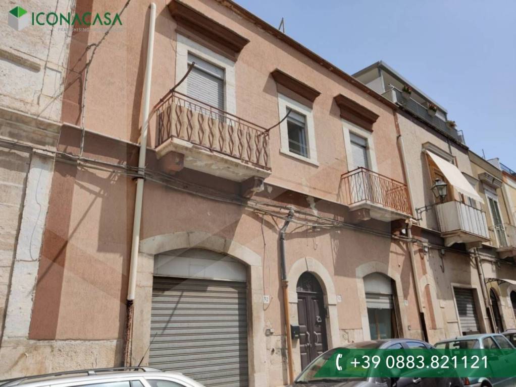 Appartamento in vendita ad Andria via Giovan Battista Pontano