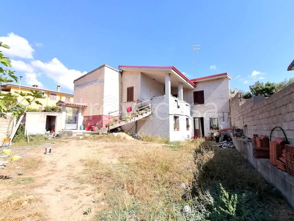 Villa Bifamiliare in vendita a Narcao via Cagliari