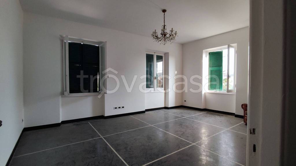 Appartamento in vendita ad Albissola Marina via Arrigo Boito