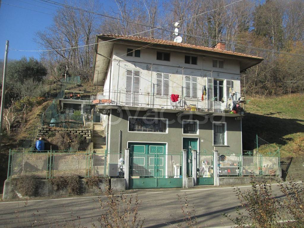 Villa in vendita a Bioglio via 25 Aprile, 29