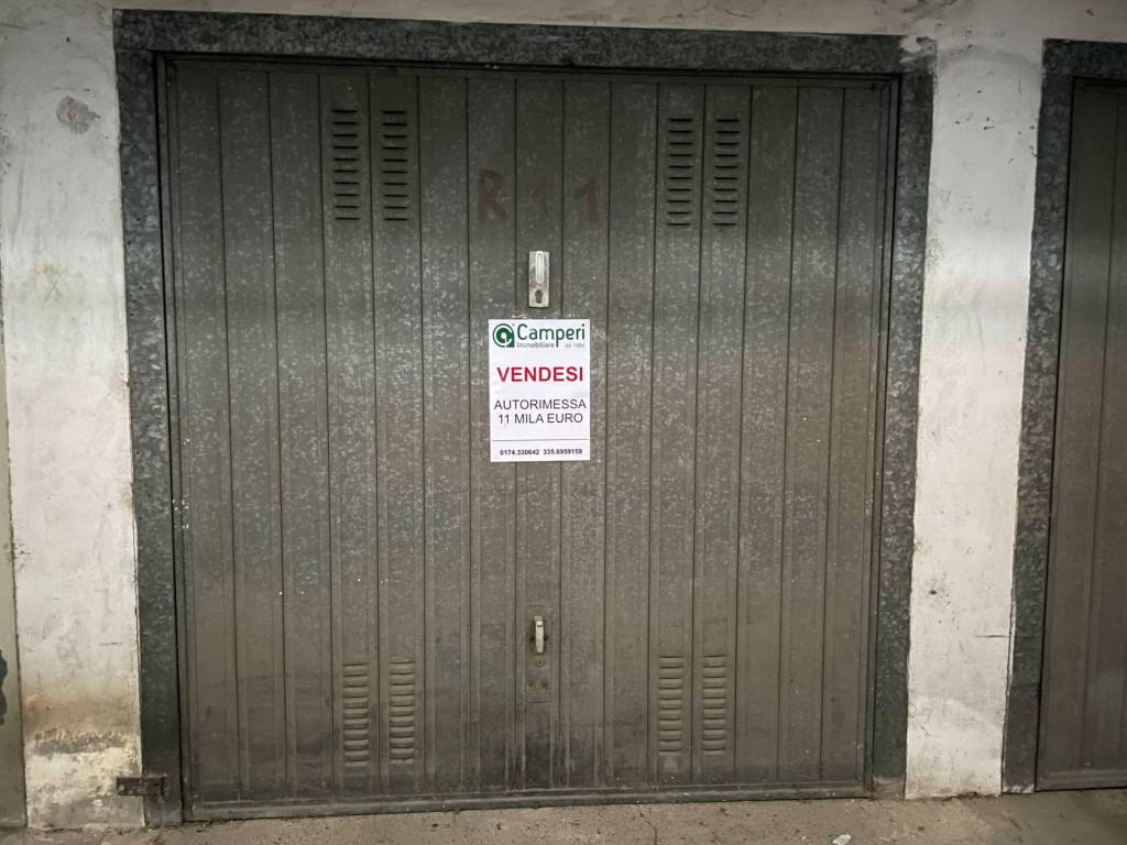 Garage in vendita a Mondovì via Manzoni